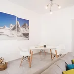 Milos 2*
