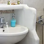 מלון Milos