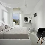 Milos Hotel Adámas