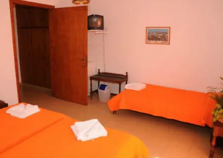 Hotel Milos