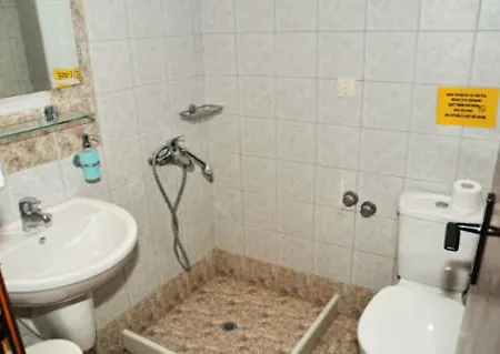 Hotel Milos 2*