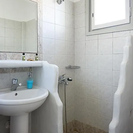 Milos Hotel Adamantas (Milos)