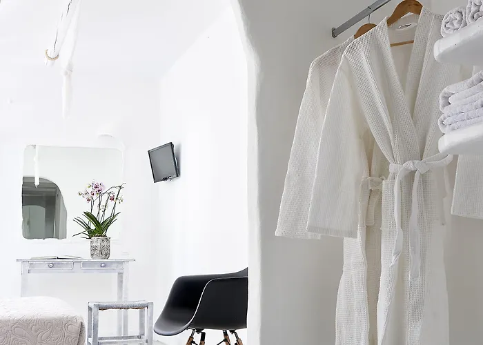 Hotell Milos Adamantas (Milos)